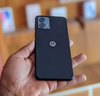 A picture of Motorola moto 5