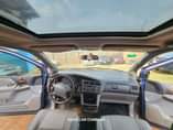A picture of Toyota sienna in good working condition with strong v6 engine
