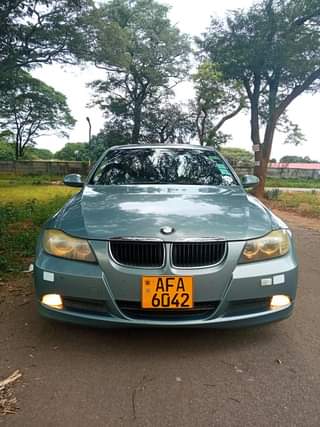 bmw 320i