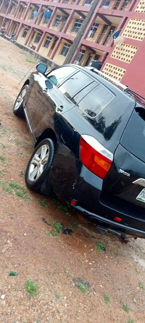 A picture of Toyota Highlander