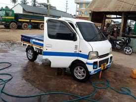 A picture of Suzuki carry