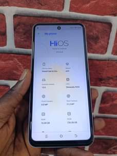 A picture of Tecno Phantom X2 pro