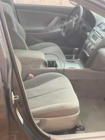 A picture of Unregistered 2010 Toyota Camry toks standard