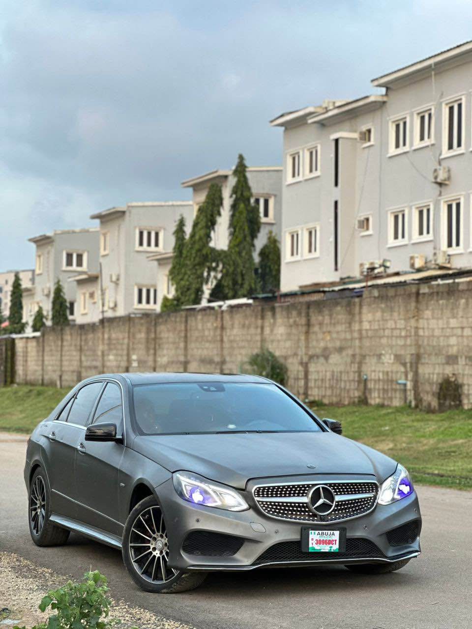 A picture of 2012 Mercedes Benz e class