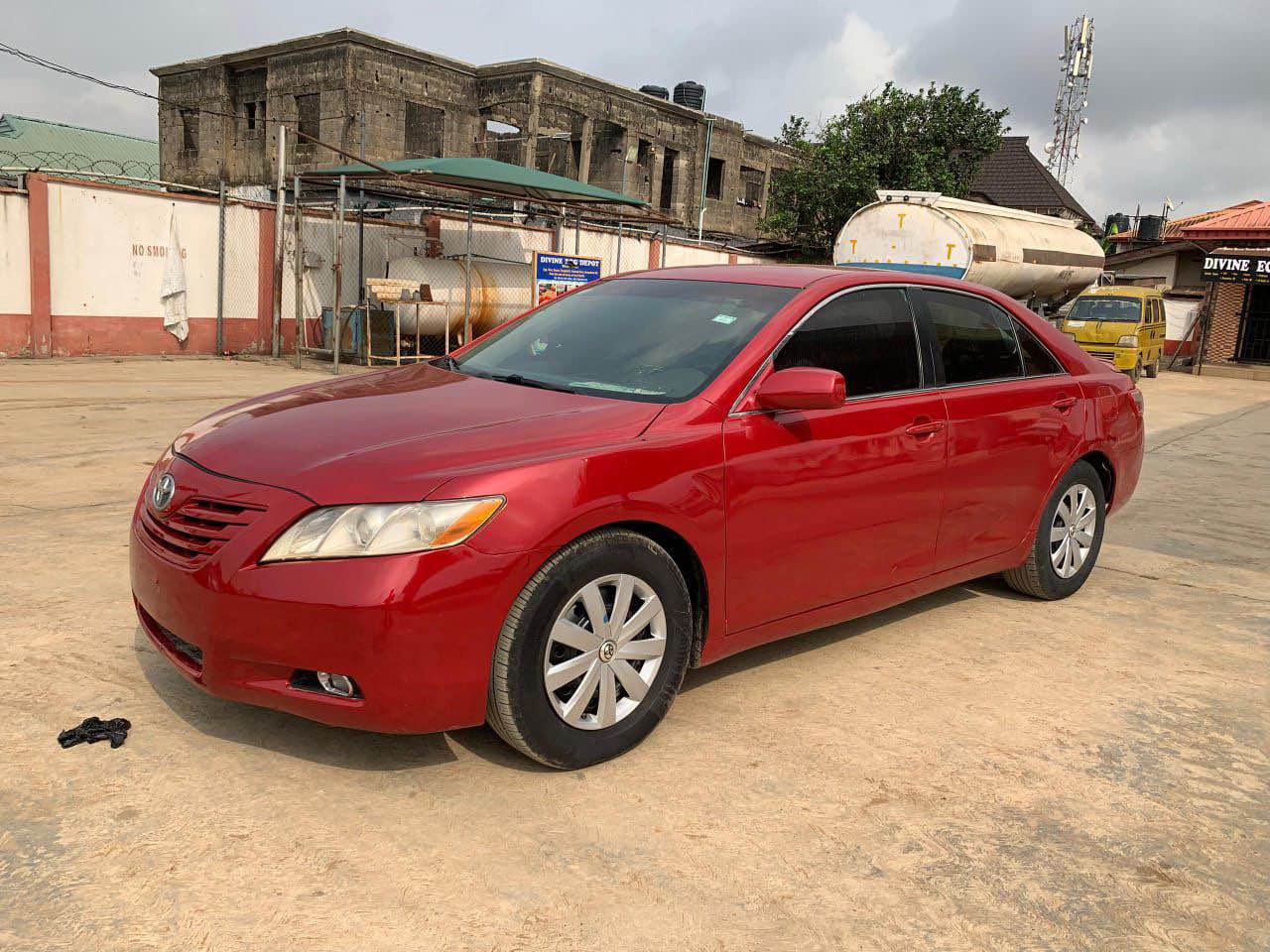 A picture of 2008 TOYOTA CAMRY