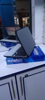 A picture of Asus chrome book