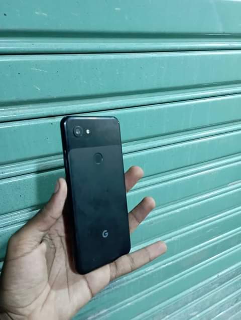 A picture of Googl3 pixel 3a