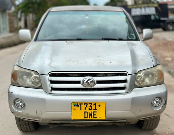 A picture of TOYOTA KLUGER0767058883