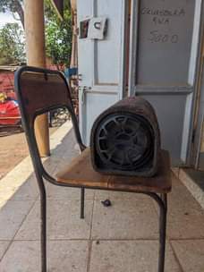 A picture of Car subwoofer size 8
