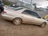A picture of 2001 Toyota Camry le 2001