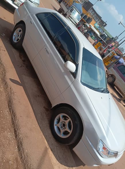 A picture of Toyota premio