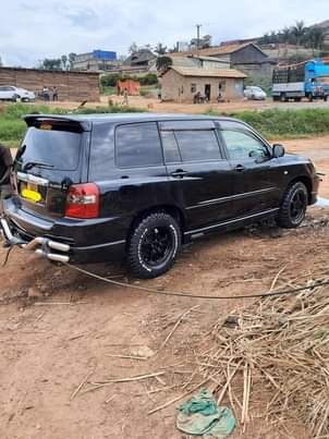 A picture of Toyota kluger