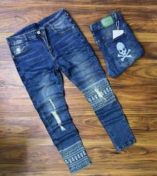 A picture of CULTURE JEANS