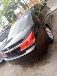 A picture of 2011 Toyota Avalon tokumbo full option thumb start Price 10