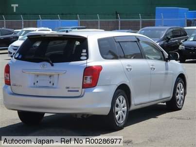 toyota fielder
