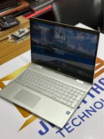 A picture of LAPTOP HO
