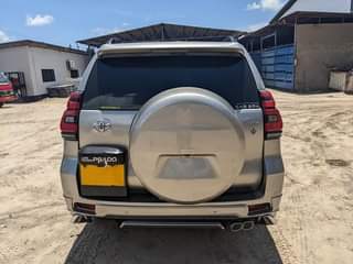 A picture of Prado 150