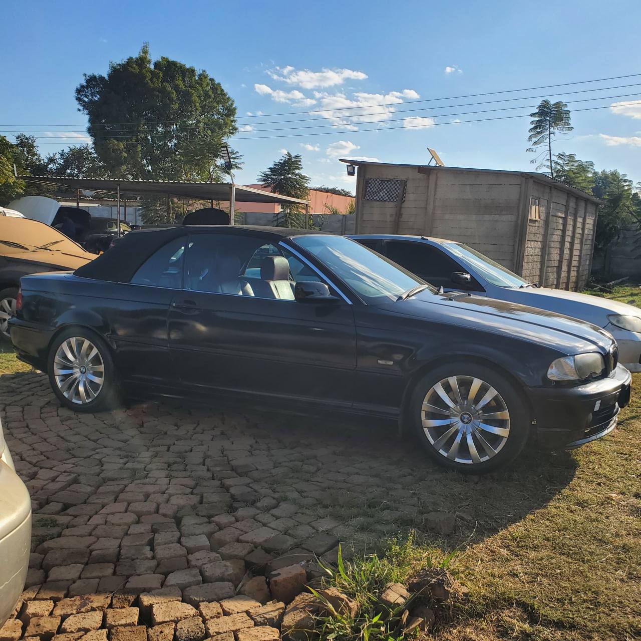 classifieds/cars bmw