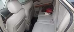 A picture of Very clean RX 330 nothing to fix just buy and