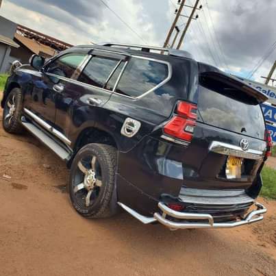 A picture of Landcruiser Prado TX petrol 75m