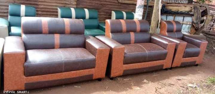 A picture of Nice furniture at 0702132789