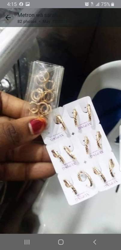 A picture of Jewelries