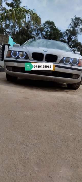 classifieds/cars bmw