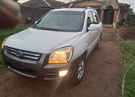 A picture of 2007 Kia Sportage