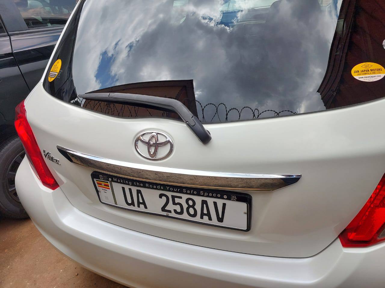 A picture of Toyota vitz
