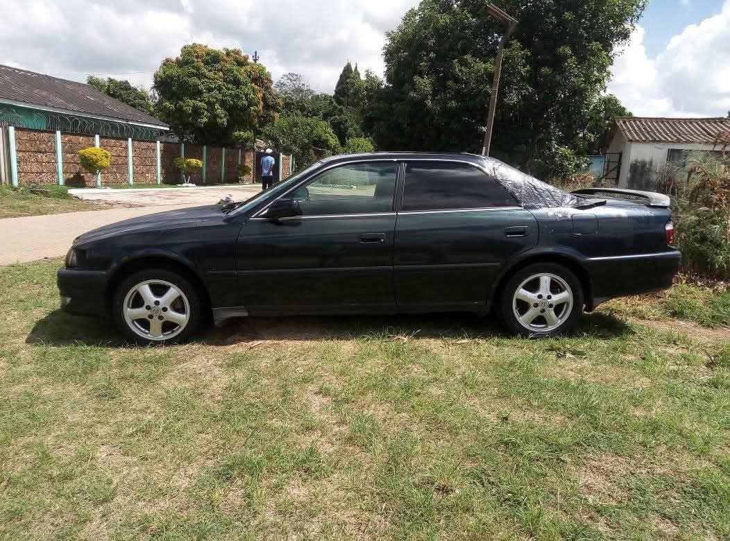 used toyota chaser