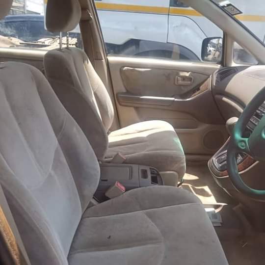 used toyota harrier