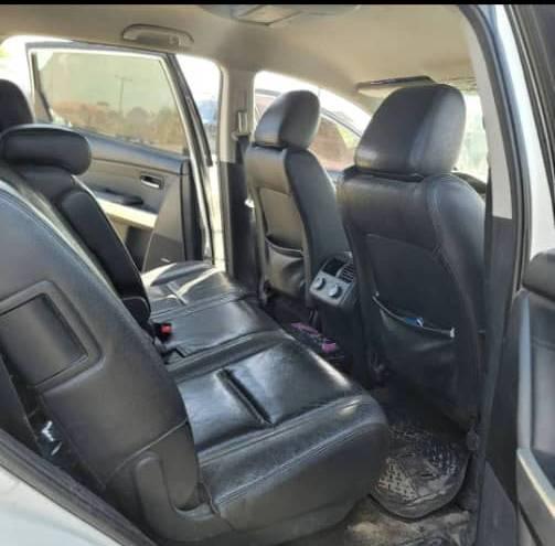 A picture of Mazda cx9 2009