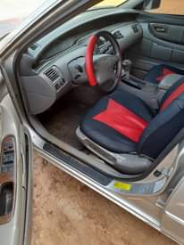 A picture of Toyota avalon