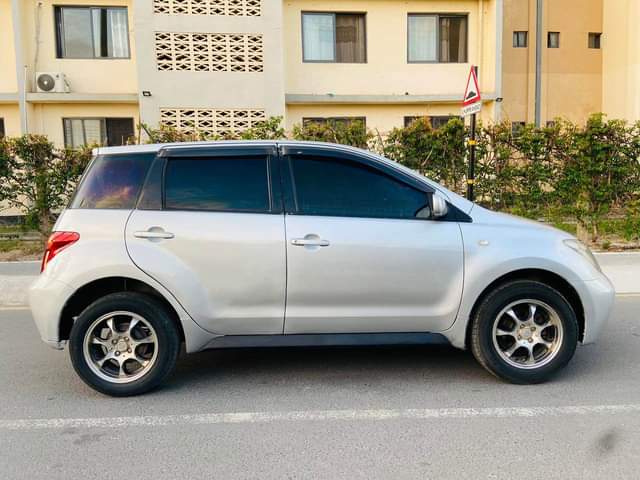 A picture of  TOYOTA IST NAMBA CJL Full Ac Full File En