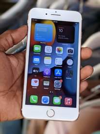 A picture of I PHONE 7 GB 128 BH 100 finger Face Naibwaga