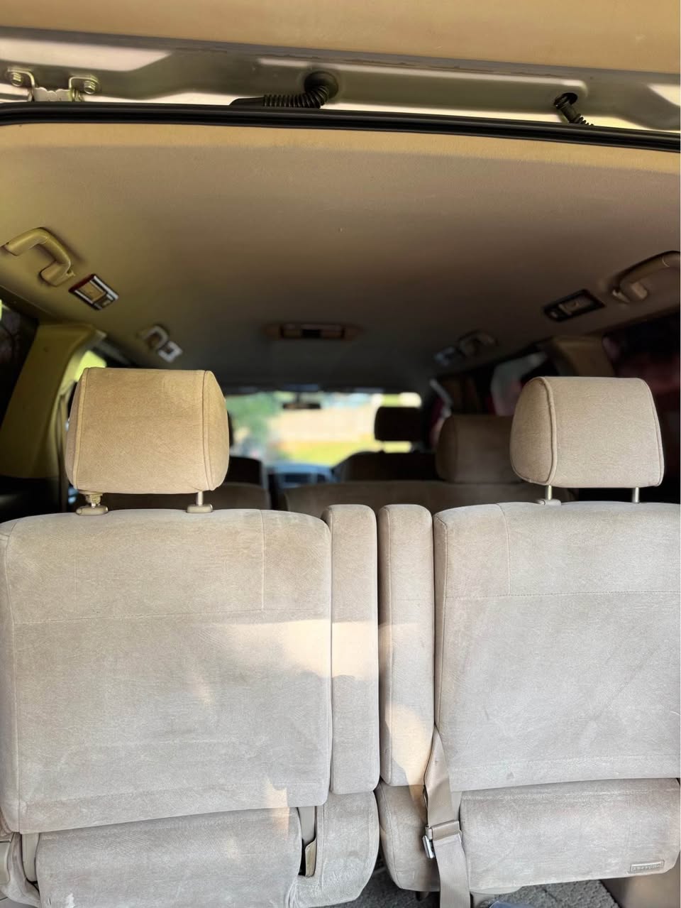 A picture of TOYOTA ALPHARD FOR SALE 21000000