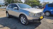 A picture of nissan dualis