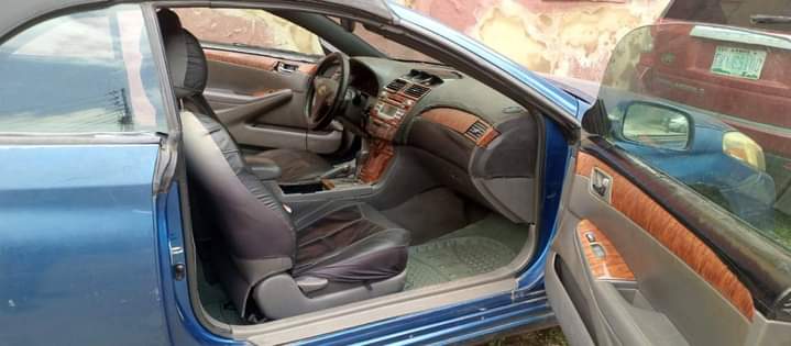 A picture of Toyota solara