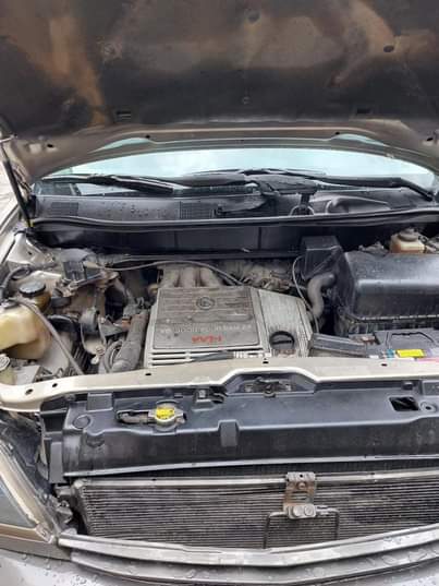 A picture of High grade Rx 300 available for inspection Everything is perfect