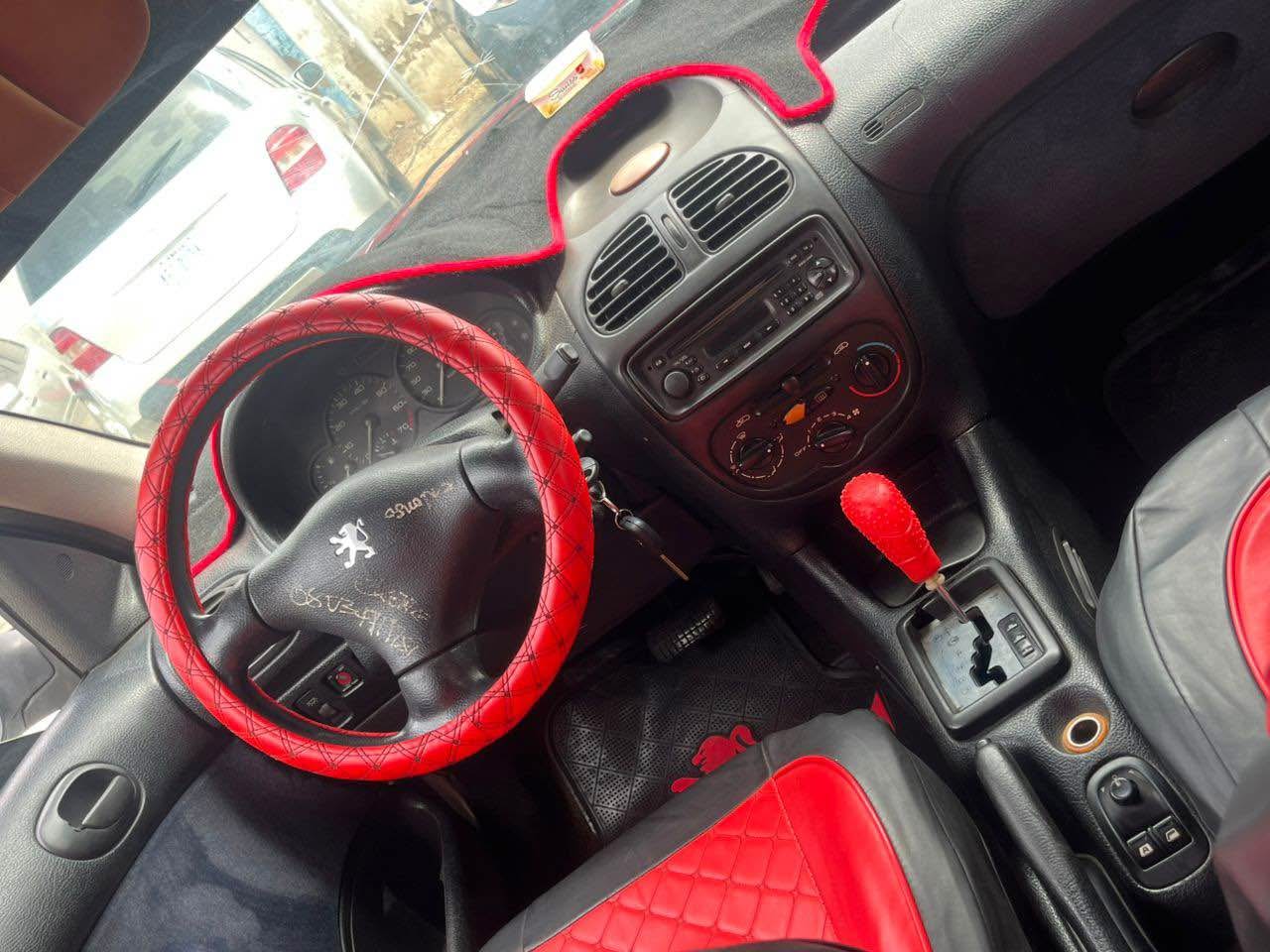 A picture of Car
