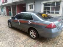 A picture of Fastest finger Clean and sharp 2007 Honda DC 4 plugs