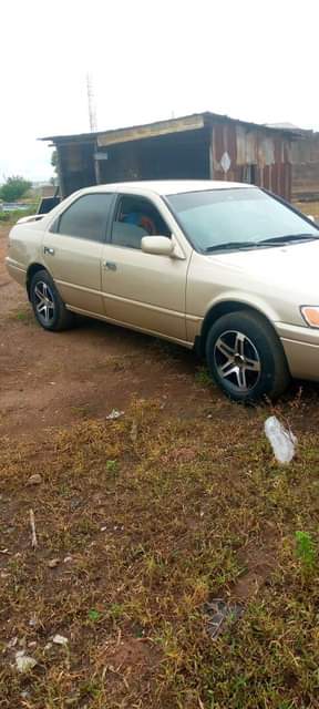 A picture of Toyota Camry tiny light Ac chilling Painted on first body