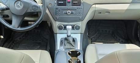 A picture of 2008 c300 Mercedes Benz for sale