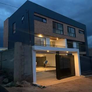 kinyinya accommodation