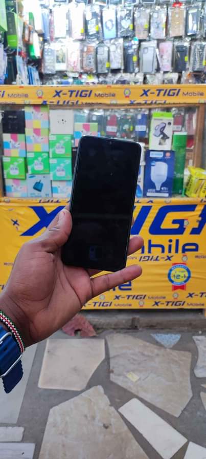A picture of SAMSUNG A10S
