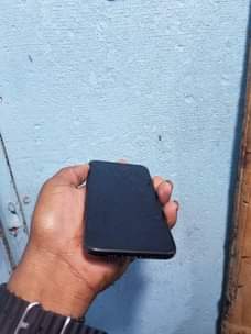 A picture of Xs body clean