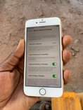 A picture of IPHONE 8plain Gb64