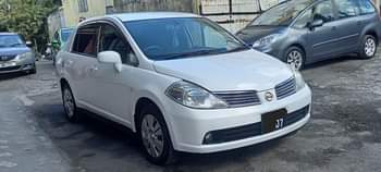 used nissan tiida