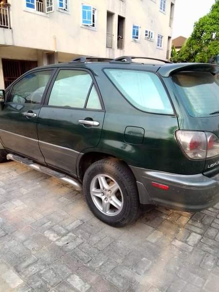 A picture of Clean car nothing to fix just buy and drive Going