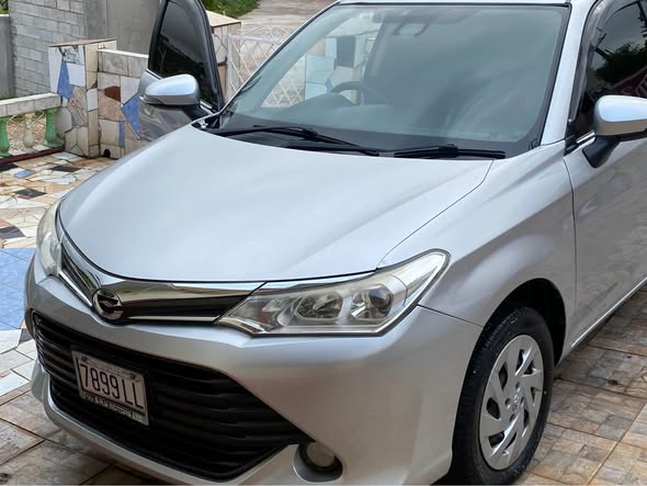 used toyota axio
